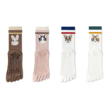 LUOLIAN Mid Calf Socks Women's 4 Pack