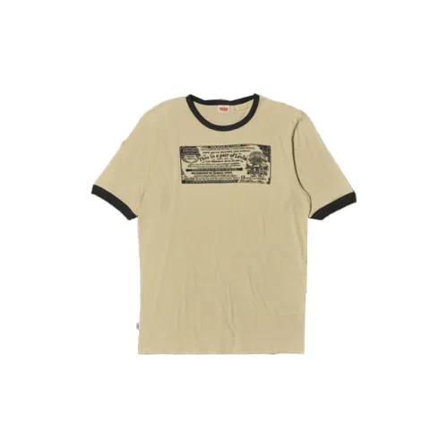 Levis T-Shirts Men Off White