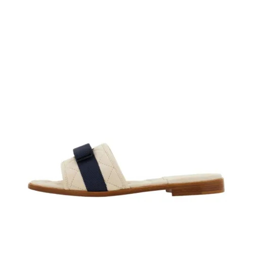 FERRAGAMO Vara Bow appliqué Quilted Slides