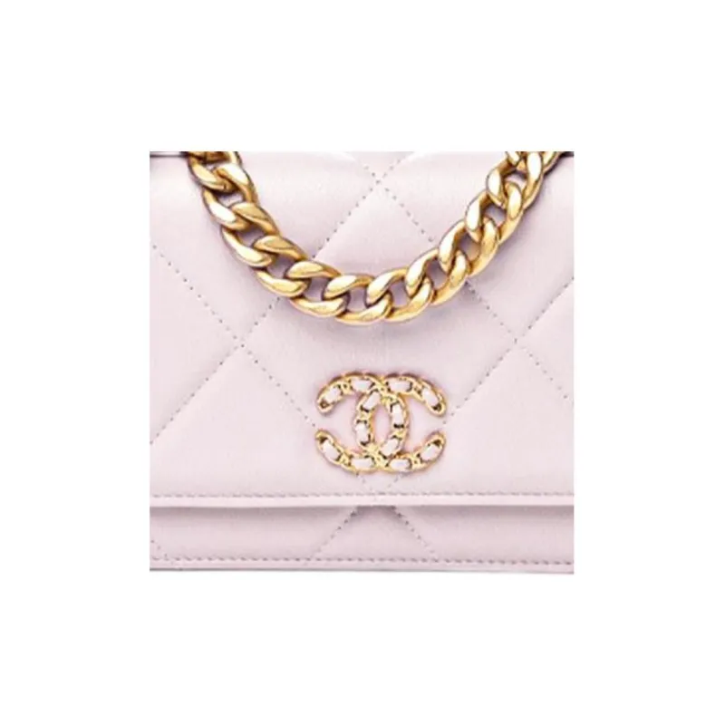 CHANEL 19BagWOC Shiny Lambskin Flap Bag Handbag, Shoulder Bag, Crossbody Bag Women's Cherry Blossom Pink-1