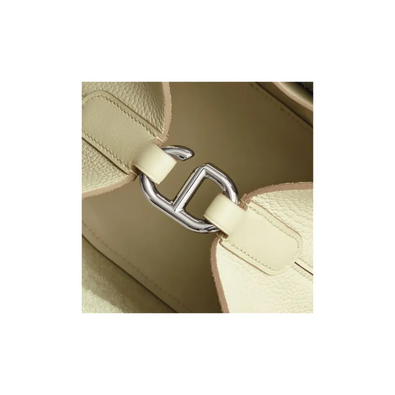 HERMES In The Loop Clemence Bullhide With Swift Calfskin Basket Bag Pig Nose Bucket Bag Handbag Women's Milton Yellow-5