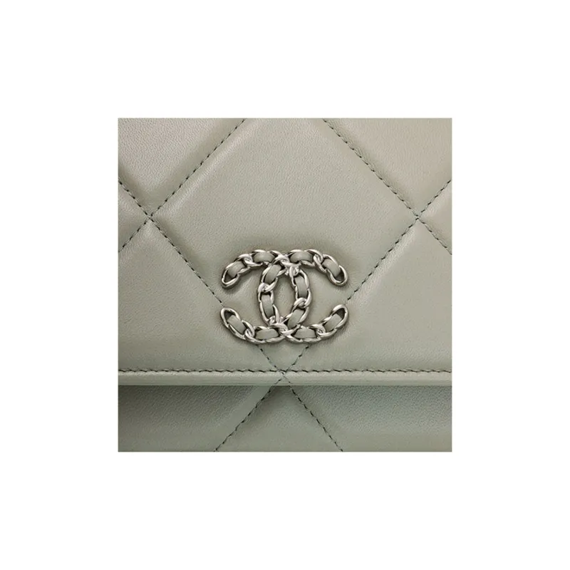 CHANEL 19BagWOC Lambskin Flap Bag Handbag, Shoulder Bag, Crossbody Bag Women's Light Gray-4