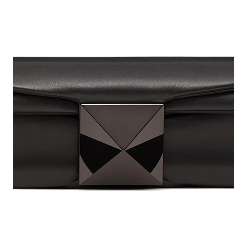 Valentino GARAVANIOne Stud Lambskin Nappa Leather One Shoulder Crossbody Clutch Women's Black-3