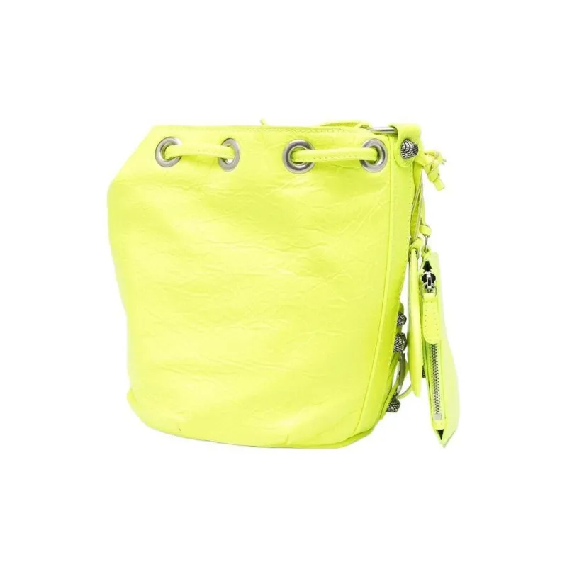 Balenciaga Le Cagole Xs Bucket Bag-2