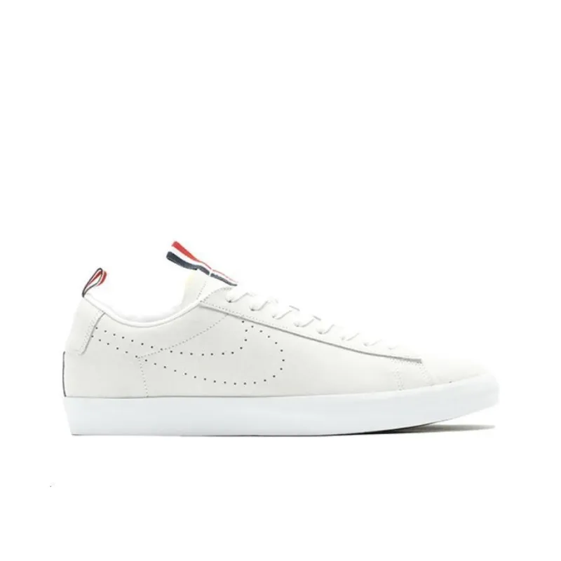 Nike Sb Blazer Low Call Me 917 Summit White-1