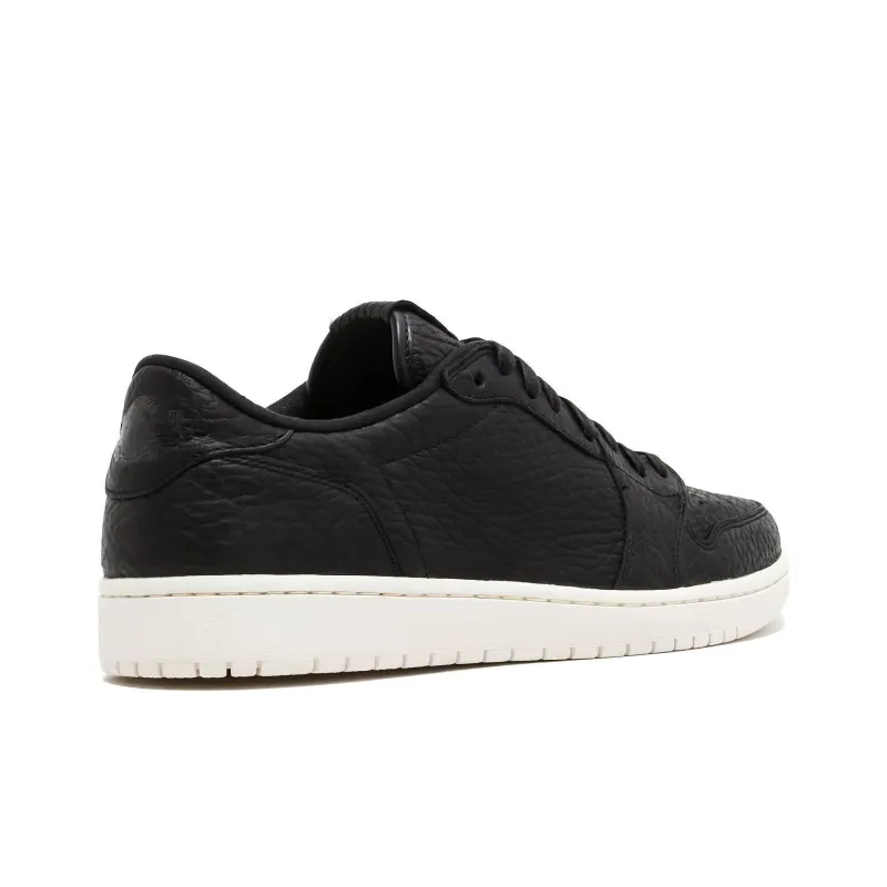 Jordan 1 Retro Low Swooshless Black-2