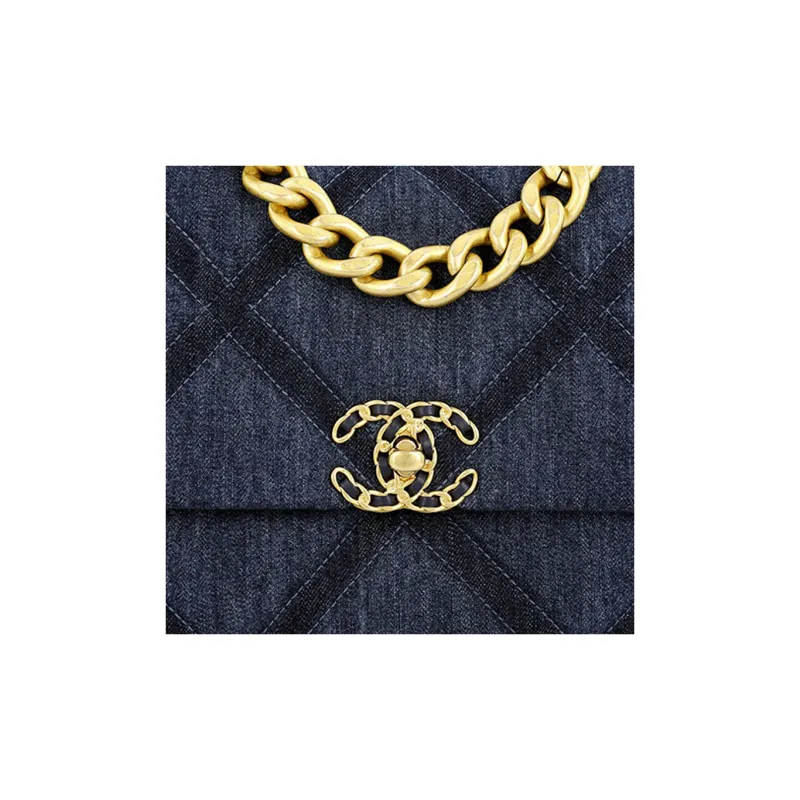 CHANEL 23C Early Spring Denim Handbag, Shoulder Bag, Crossbody Bag Medium Size Women's Dark Blue-4