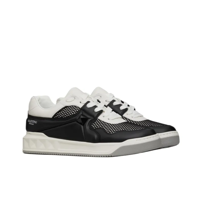Valentino Garavani One Stud Lace-Up Sneakers-2