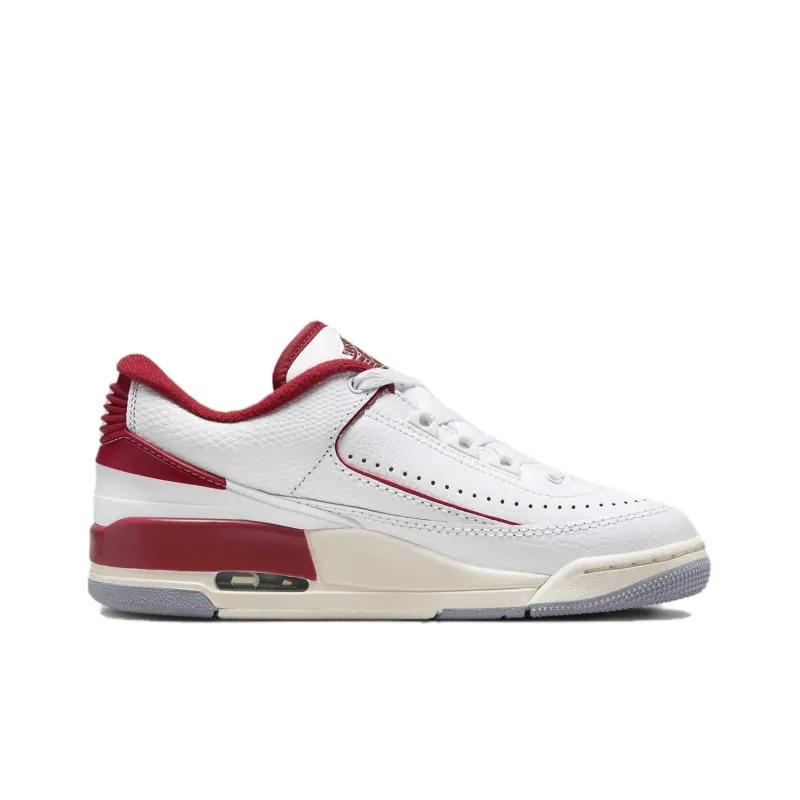 JORDAN 2/3 White Varsity Red GS-1