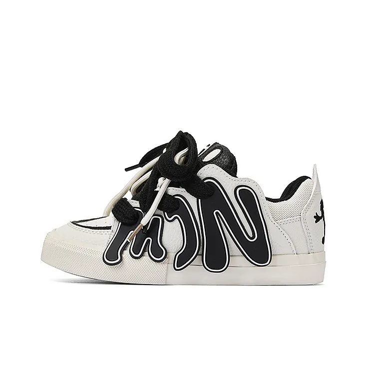 MINISO Low Top Skateboard Shoes Women's Classic Black White-2