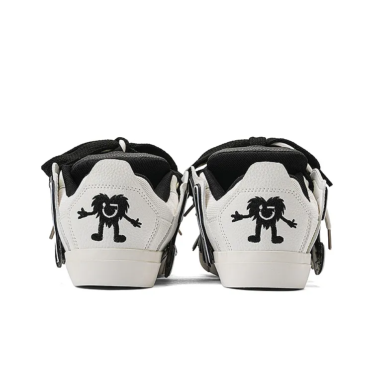 MINISO Low Top Skateboard Shoes Women's Classic Black White-4