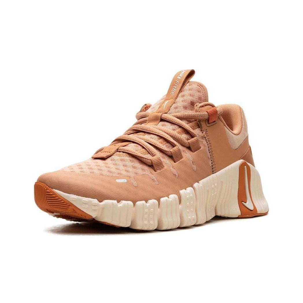 Nike Free Metcon 5 Amber Brown Campfire Orange Women s