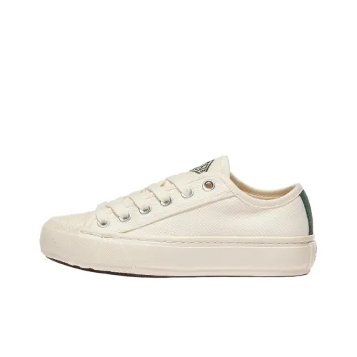 LACOSTE Low Top Skateboard Shoes Women's Ecru