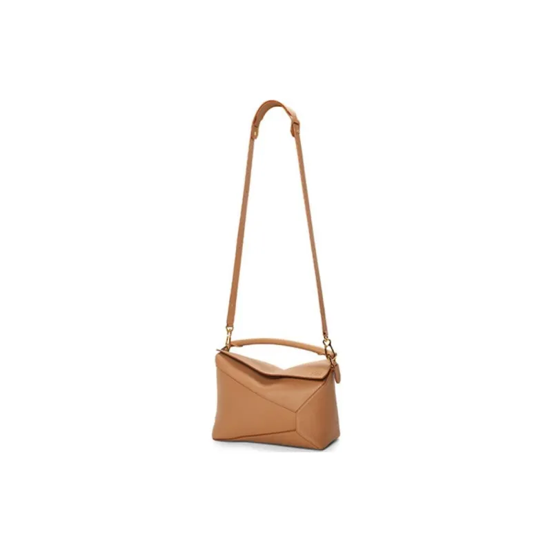LOEWE Puzzle Soft Grain Calfskin Puzzle Bag, Shoulder Bag, Crossbody Bag, Handbag Regular Women's Caramel-4