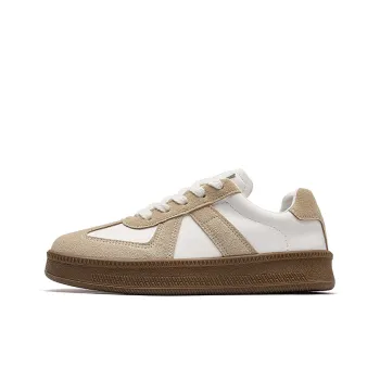 La Chapelle Anti Slip Wear Resistant Low Top Skateboard Shoes Women's