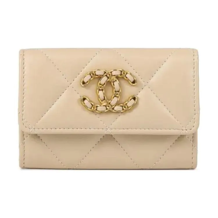 CHANEL 19Bag Lambskin Card Holder Women's Beige Yellow-1