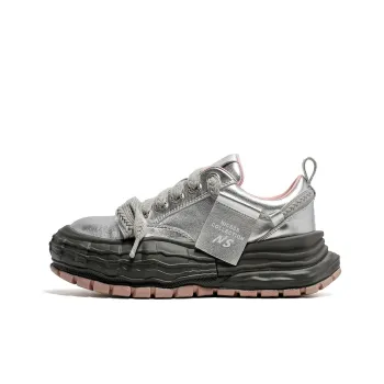 NICESS Anti Slip Wear Resistant Low Top Skateboard Shoes Women's Silver Pink