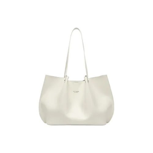 Tanita West Shoulder Bags Off White White - Cow Leather