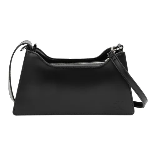 Calvin Klein Crossbody Bags 001 - Space Black