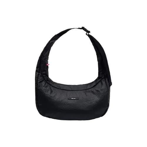 Coca Cola PU Leather Portable One Shoulder Bag Crossbody Bag Regular Women's Black/Light Apricot