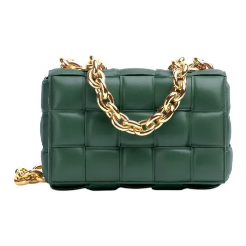 Bottega Veneta Chain Cassette Handbags