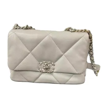 CHANEL 19Bag Lambskin Flap Bag Handbag, Shoulder Bag, Crossbody Bag Trumpets Women's Light Gray