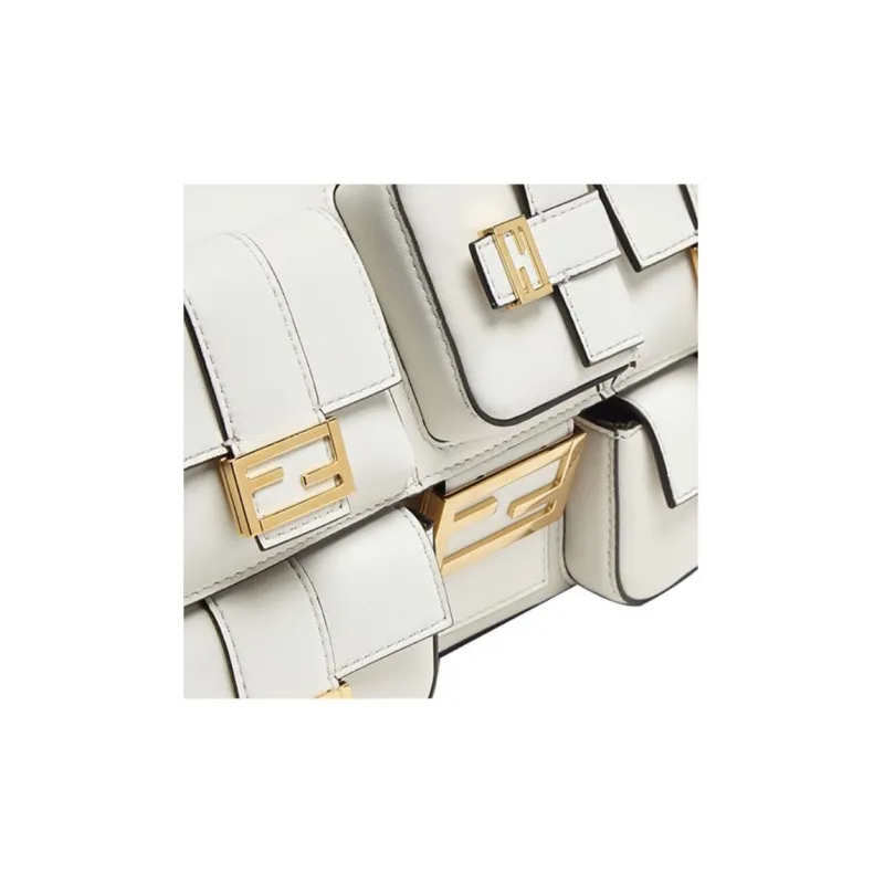 FENDI Baguette Calfskin Fanny Pack, Portable Crossbody Bag, Shoulder Bag Women's White-4