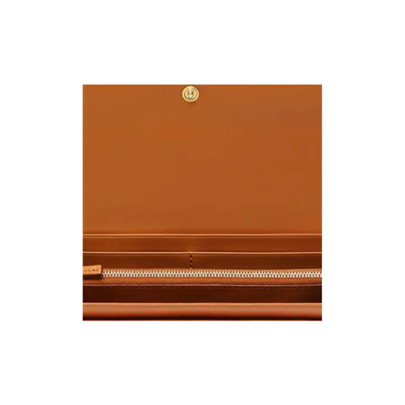 FENDI Logo Embossed Continental Wallet-4
