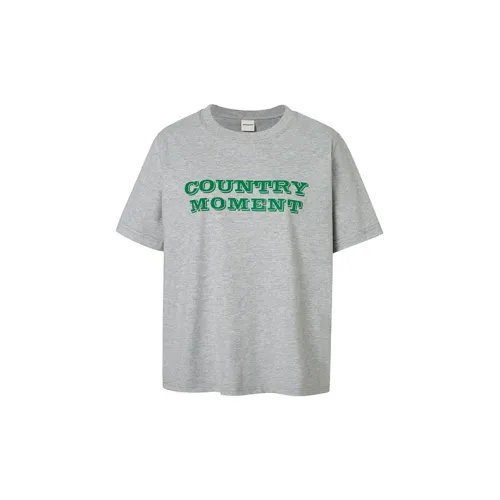 COUNTRY MOMENT Unisex T-shirt