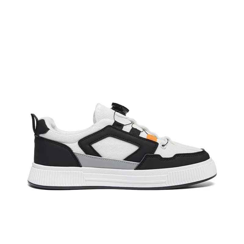Warrior Durable Lightweight And Breathable Low Top Skateboard Shoes Men's White Black Gray-1