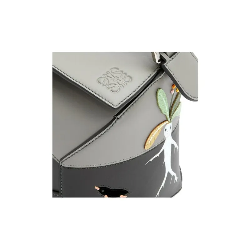 LOEWE Puzzle Handbags-6