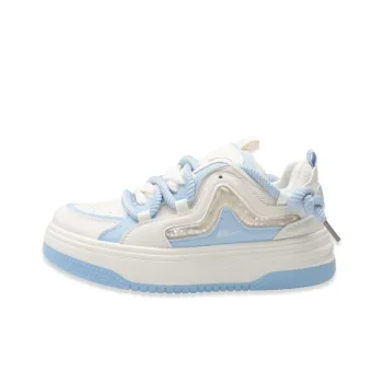 Warrior Anti Slip And Wear Resistant Lightweight Low Top Skateboard Shoes Women's Beige Blue