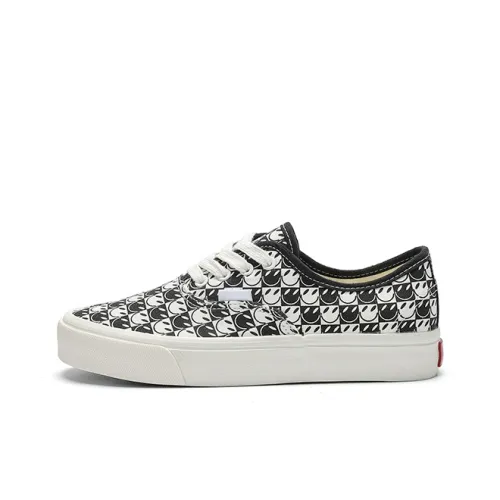 FOREVER 21 Canvas Shoes Women's Low-Top