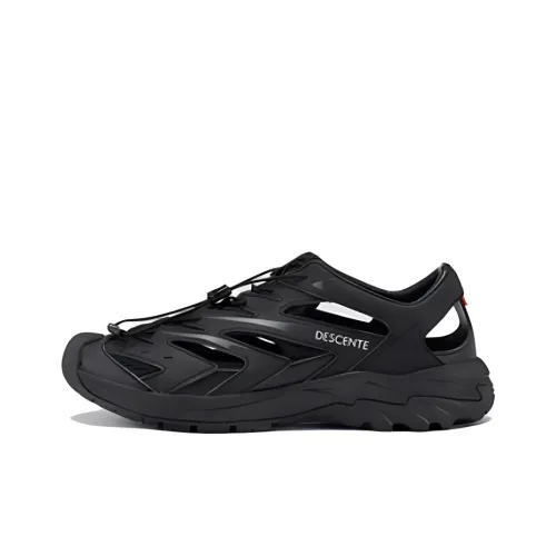 DESCENTE Sport Style Slip Resistant Breathable Grip River Trekking Shoes Unisex Black