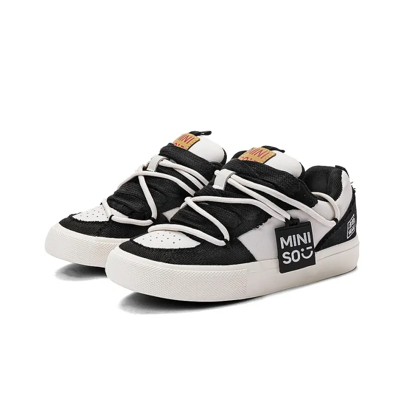 MINISO Low Top Skateboard Shoes Unisex Classic Black White-2