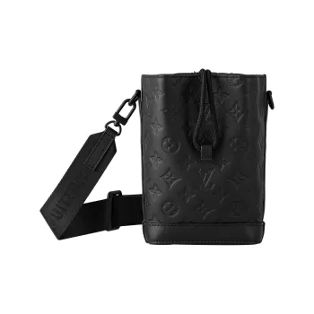 LOUIS VUITTON Noe Sling