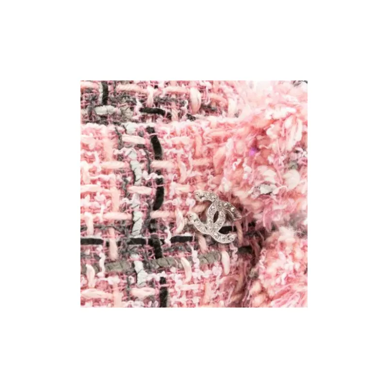 CHANEL 2000s Cc Tweed Beanie-1