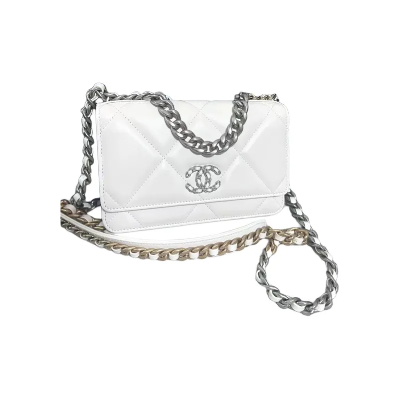 CHANEL 19BagWOC Lambskin Wallet On Chain Flap Bag, Portable Crossbody Bag, Shoulder Bag Women's White-2