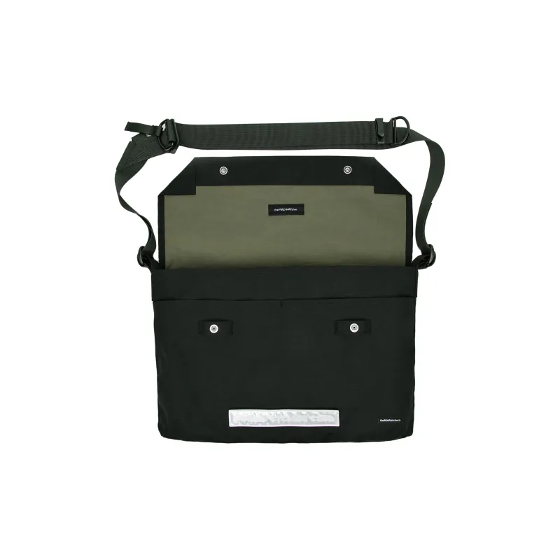 The MAD HATcher Outdoor Bags-14