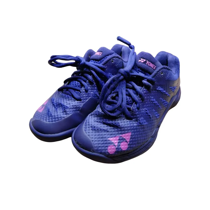 YONEX Ultra light Third Generation Slip Resistant Low Top Badminton Shoes Unisex Purple-1