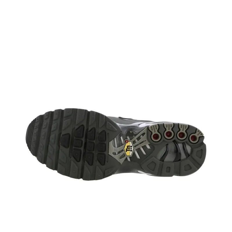 Nike Air Max Plus Cargo Khaki-3