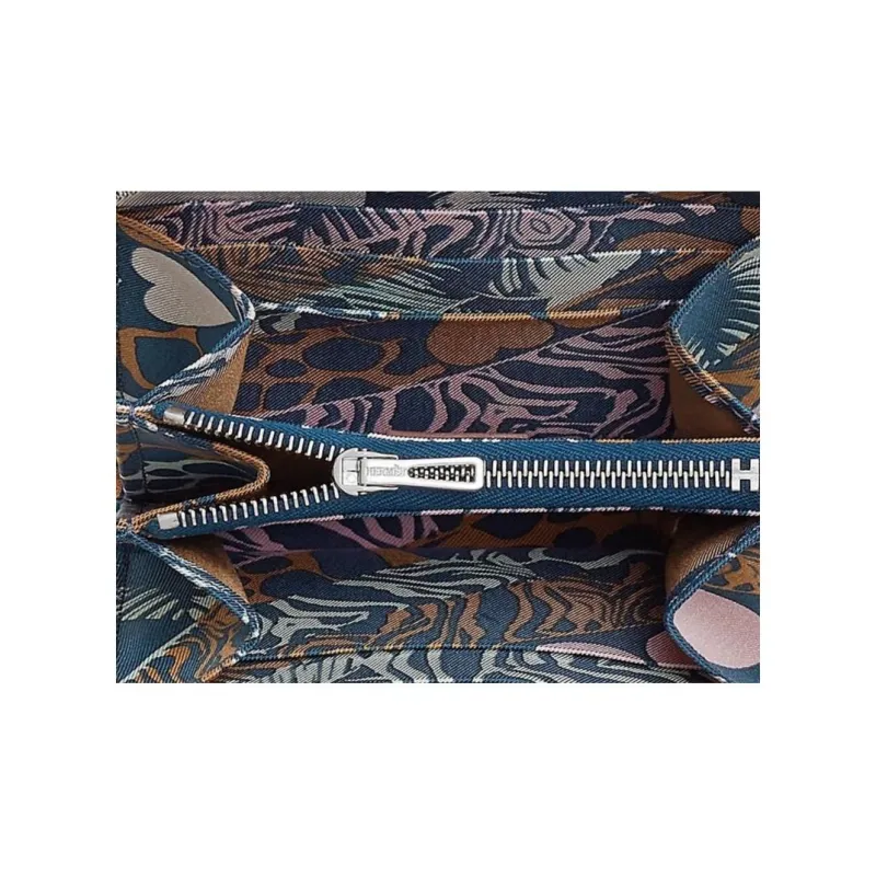 HERMES Silk'In Evercolor Leather With Barenia Calfskin Wallets Coin Purses Women's Gold & Marine Blue & Green-2