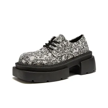 Komanic Loafers Women's Black/White