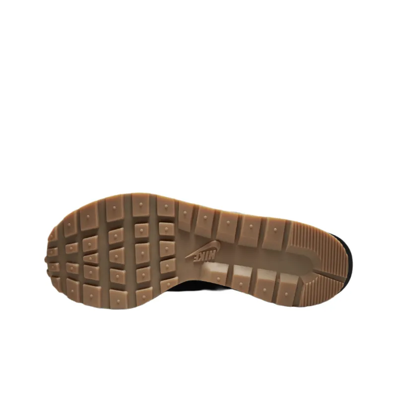 Sacai x Nike VaporWaffle VAPORWAFFLE SACAI GUM Slip Resistant Low Top Casual Shoes Unisex Black-3