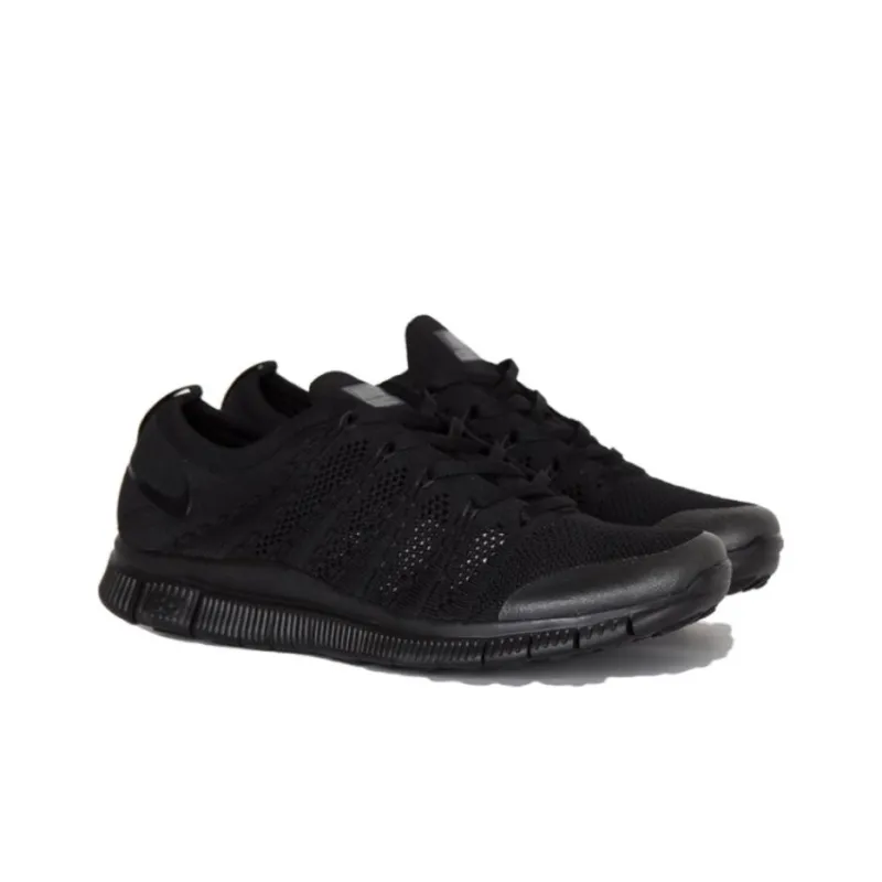 Nike Free Flyknit Nsw Triple Black-3