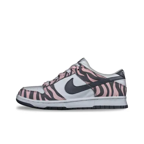 Nike Dunk Low Daktari Women's