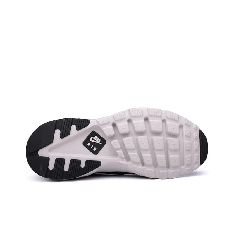 Nike Air Huarache Run Ultra Cargo Khaki/Light Bone Black-4