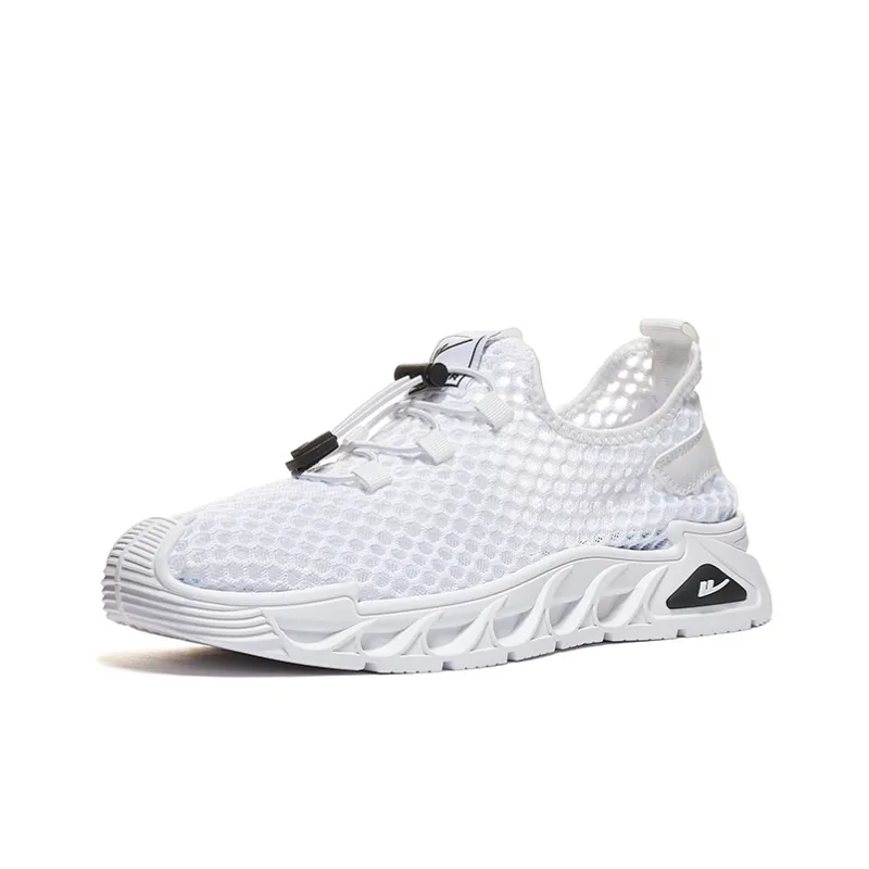WARRIOR Running Shoes Men Low Top White-1