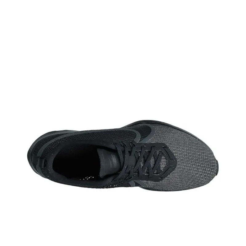 Nike Zoom Strike 2 Triple Black-3