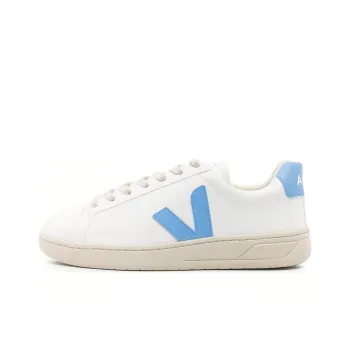 VEJA Urca Leather Sneakers